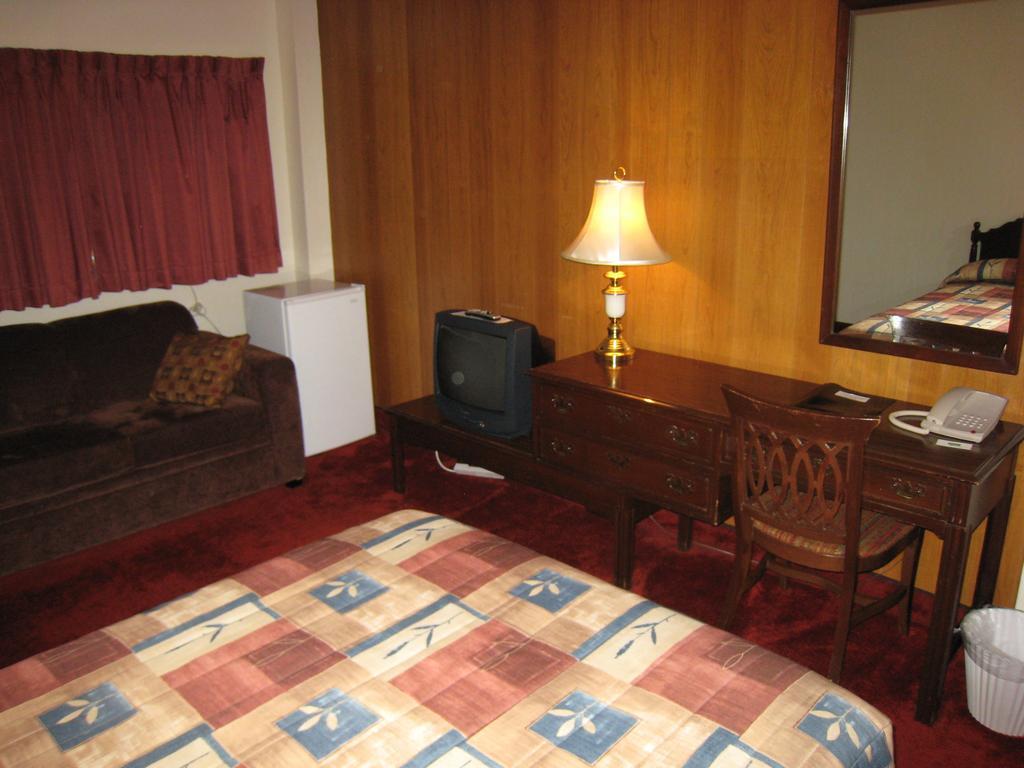 Downtowner Motor Inn Creston Rum bild