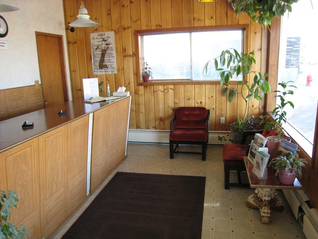 Downtowner Motor Inn Creston Exteriör bild