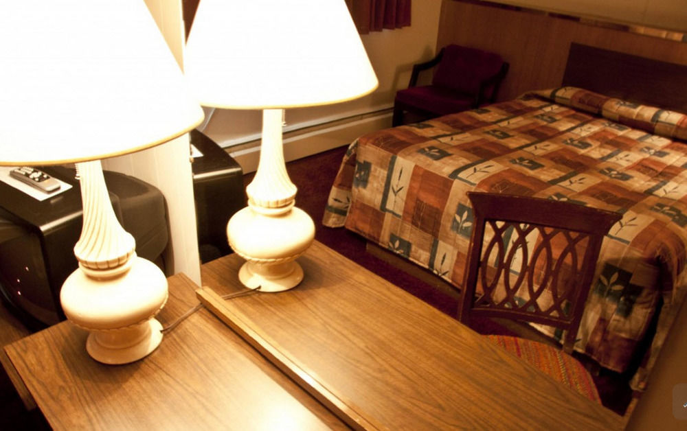 Downtowner Motor Inn Creston Exteriör bild